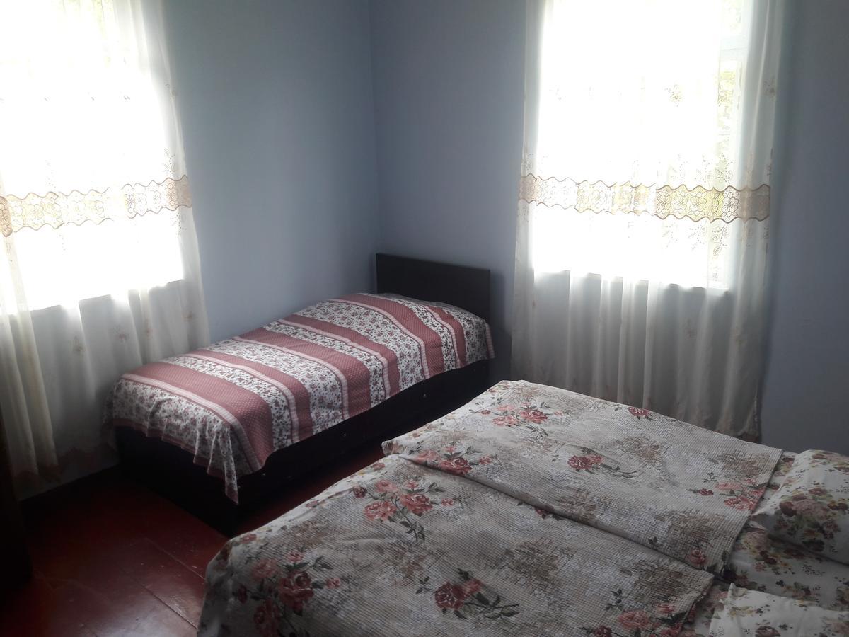 Joni Guest House Μπατούμι Εξωτερικό φωτογραφία